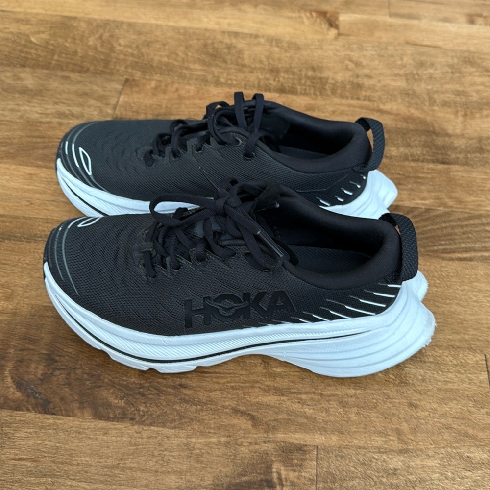 Hoka Bondi Sneaker